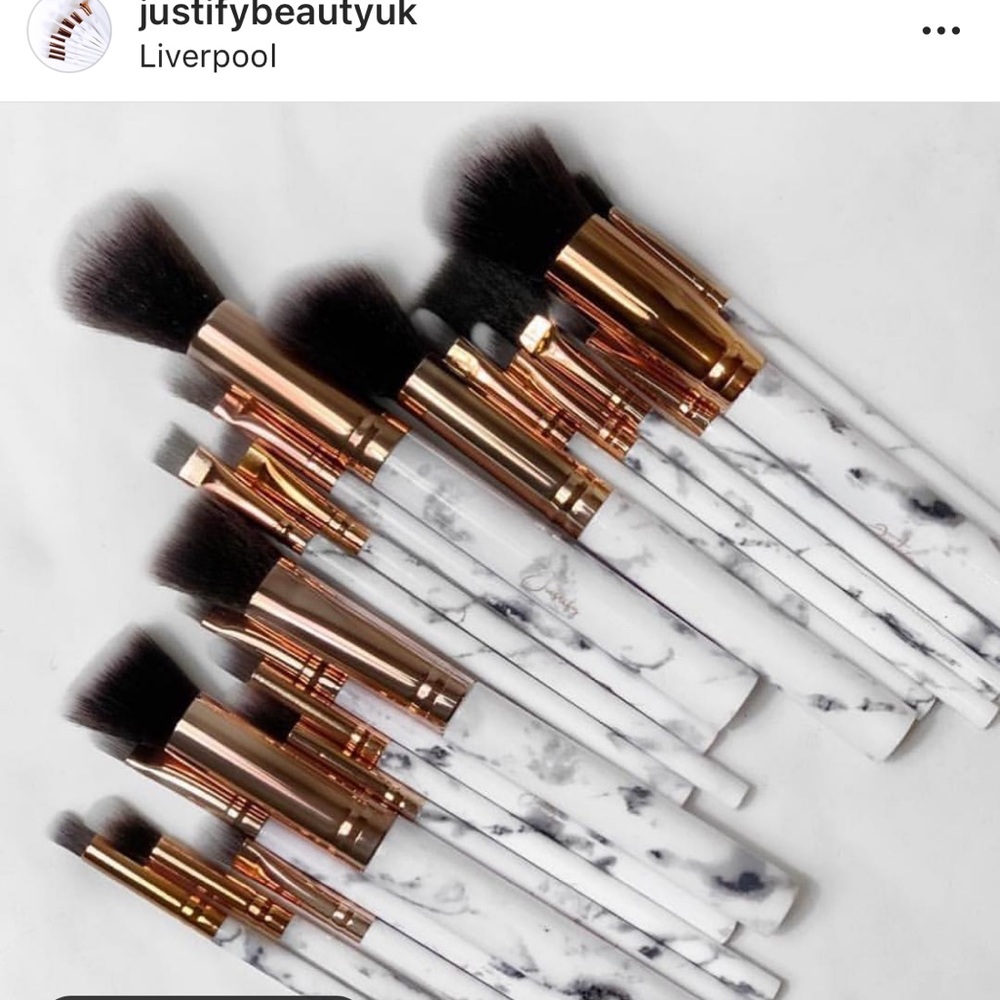 Justify beauty uk make up brush set and sponge